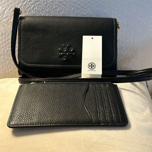 NWT TORY BURCH Thea Flat Wallet Crossbody Bag Handbag Black leather